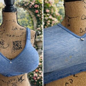 Blue V-Neck T-shirt Bra